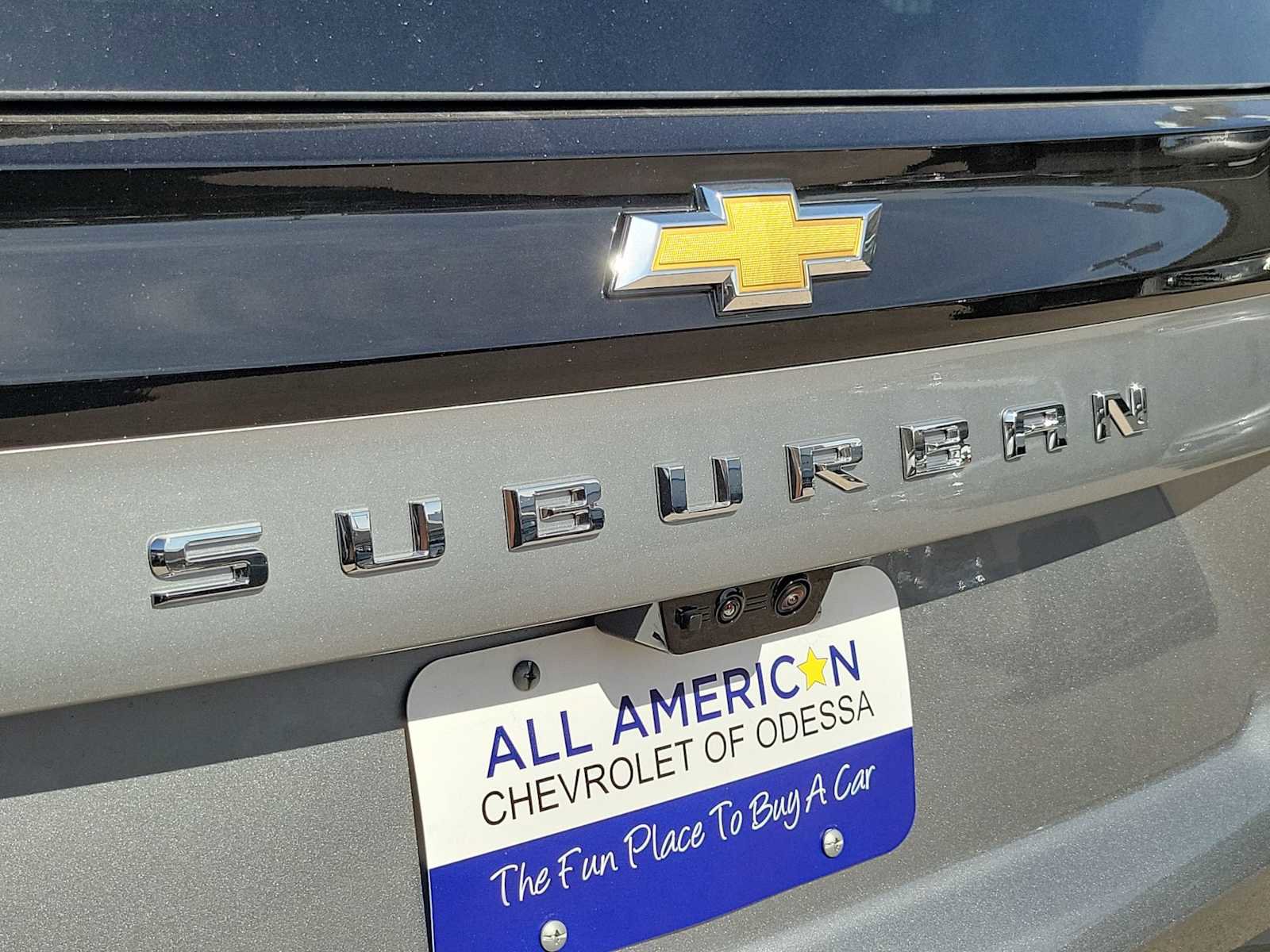 New 2026 Chevrolet Suburban High Country image 3