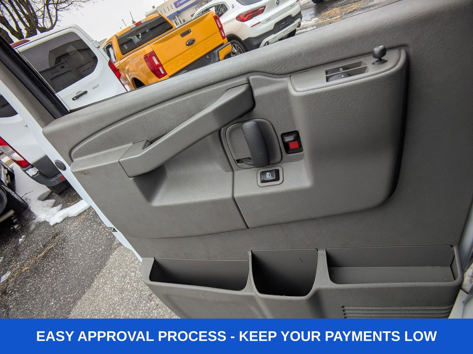 Used 2021 GMC Savana 2500 w/ Driver Convenience Package RWD image 31