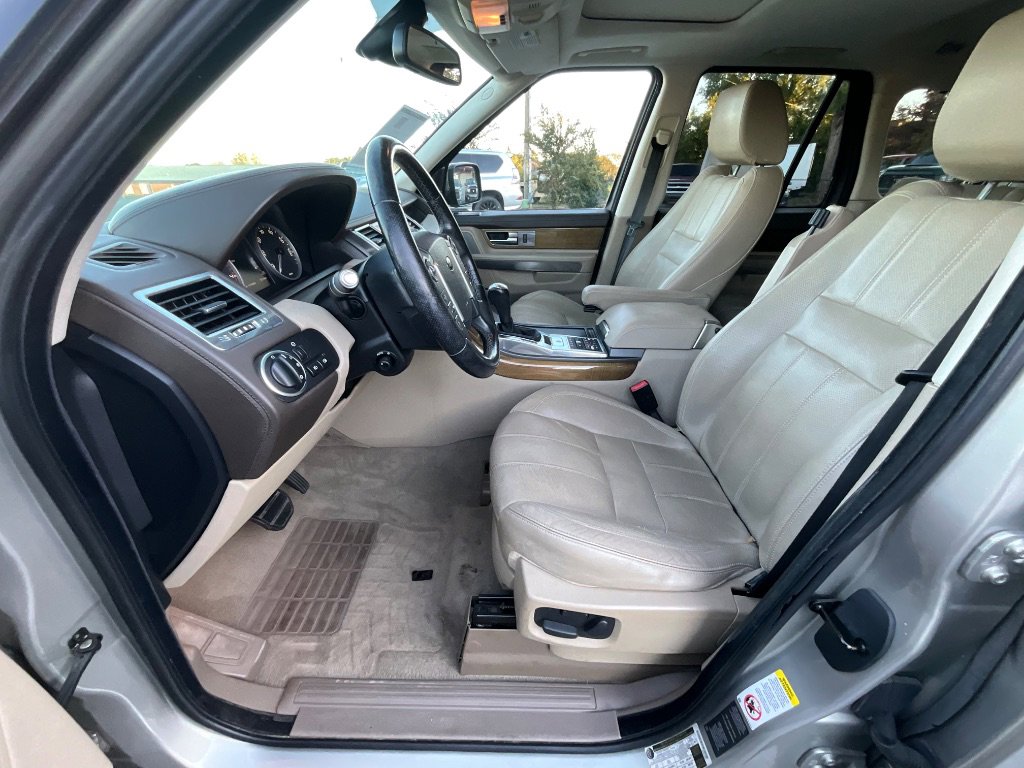 Used 2012 Land Rover Range Rover Sport HSE LUX image 10