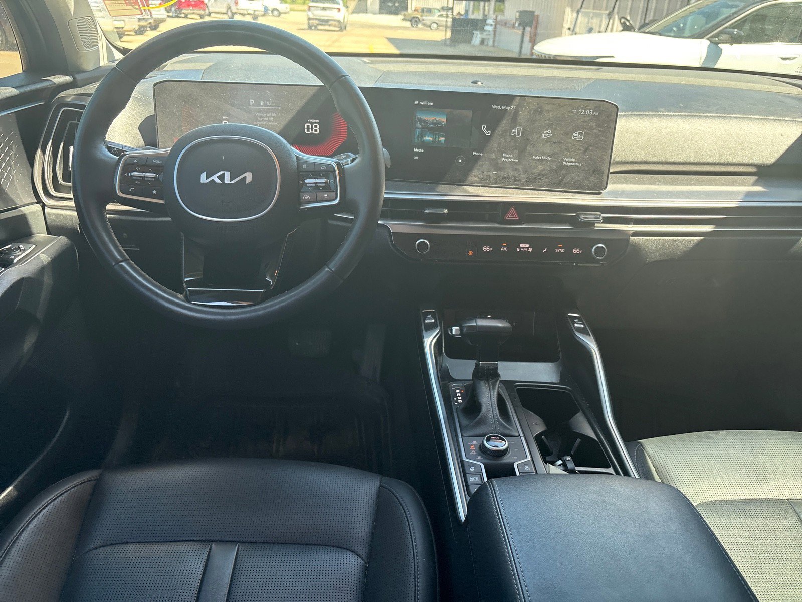 Used 2024 Kia Sorento EX AWD/4WD image 6