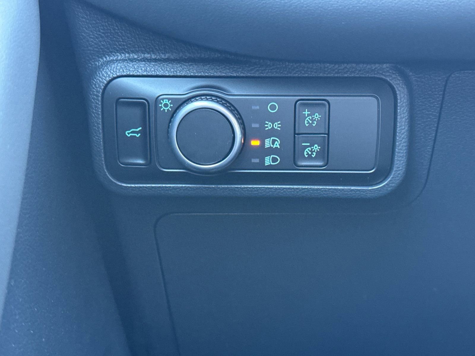 New 2026 Ford Explorer Active image 28