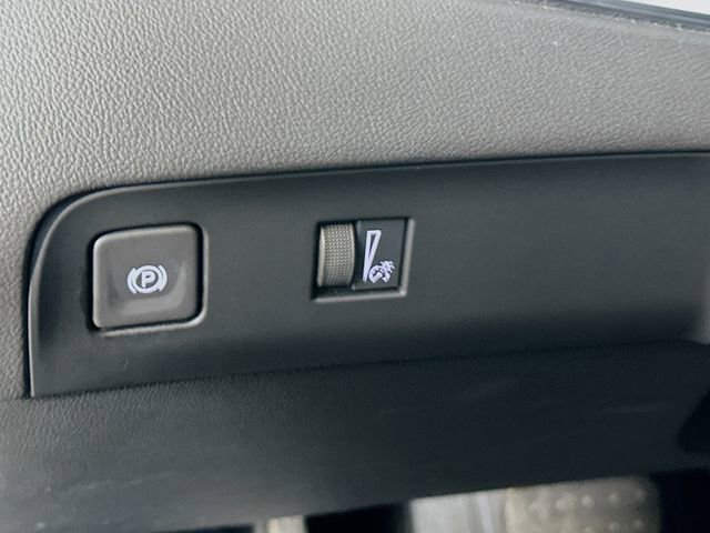 Used 2023 Buick Enclave Essence w/ Trailering Package, 5000 lbs. image 11