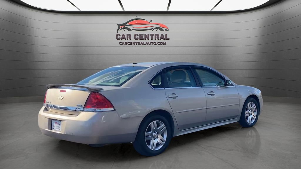 Used 2011 Chevrolet Impala LT w/ Luxury Edition Package image 4