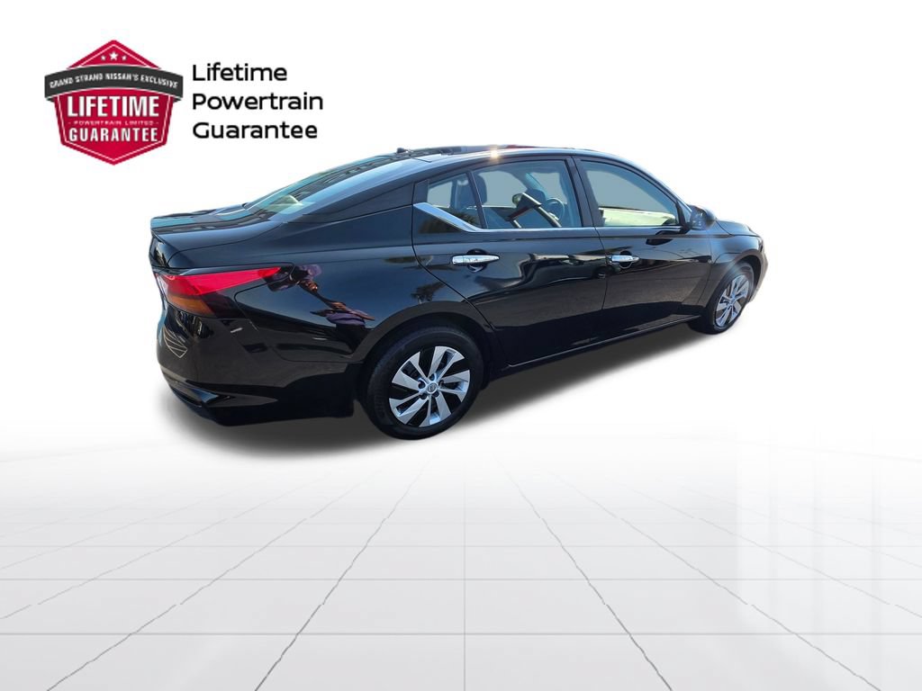 Certified 2025 Nissan Altima 2.5 S FWD image 7