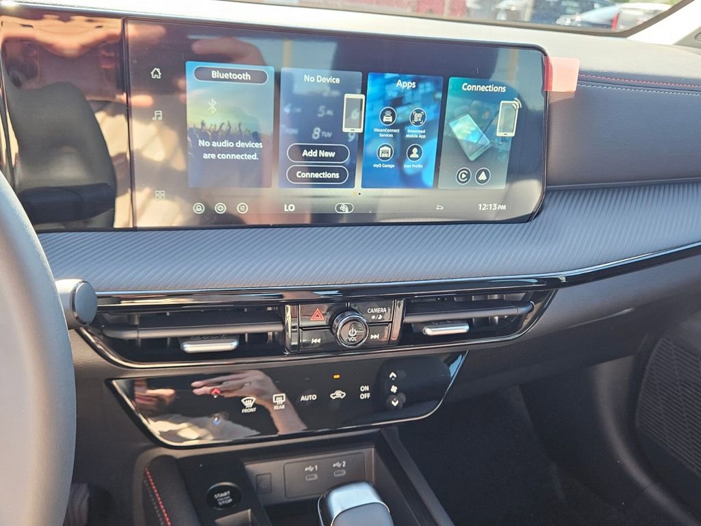 New 2026 Nissan Kicks SR image 18