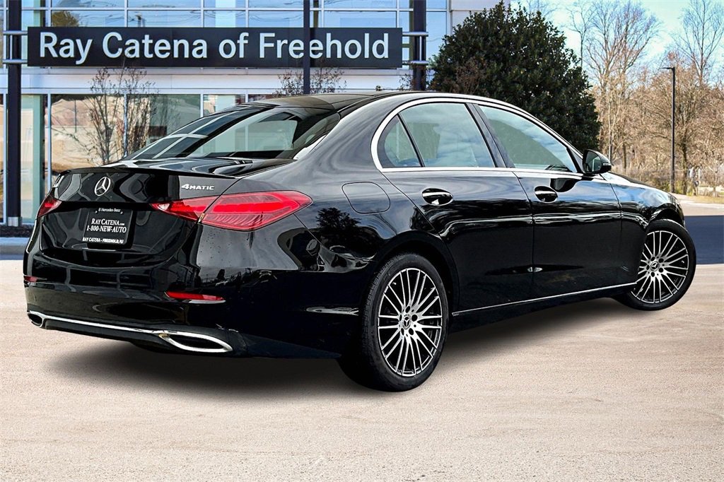 Used 2023 Mercedes-Benz C 300 4MATIC Sedan image 2