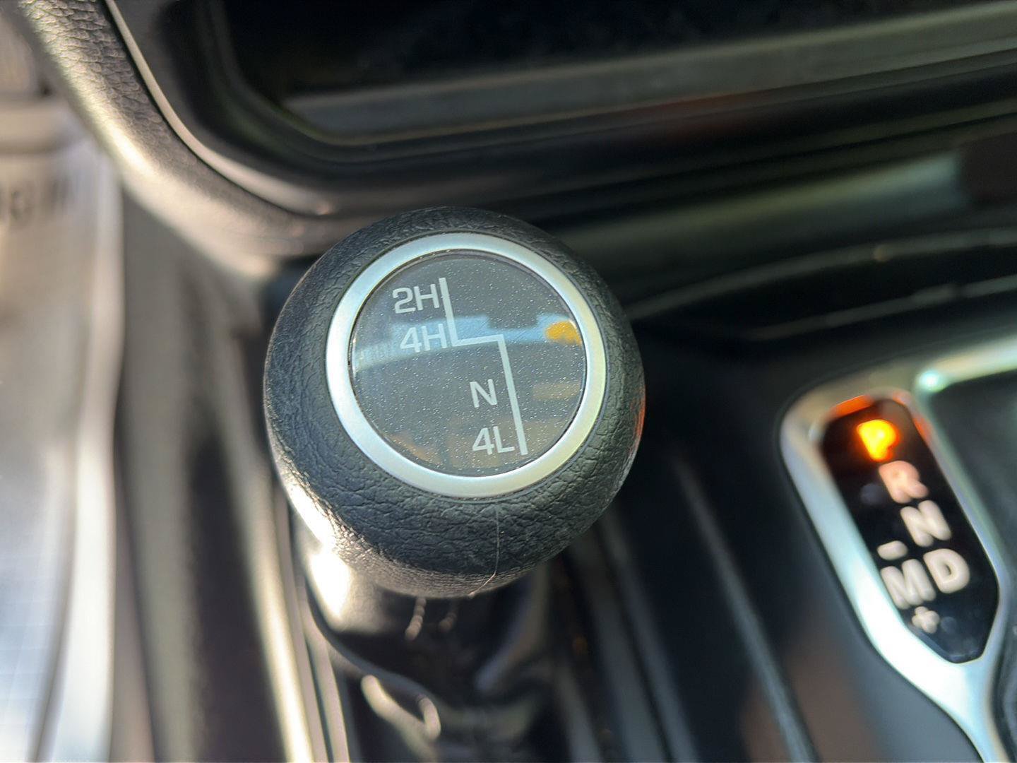 Used 2022 Jeep Gladiator Mojave AWD/4WD image 16
