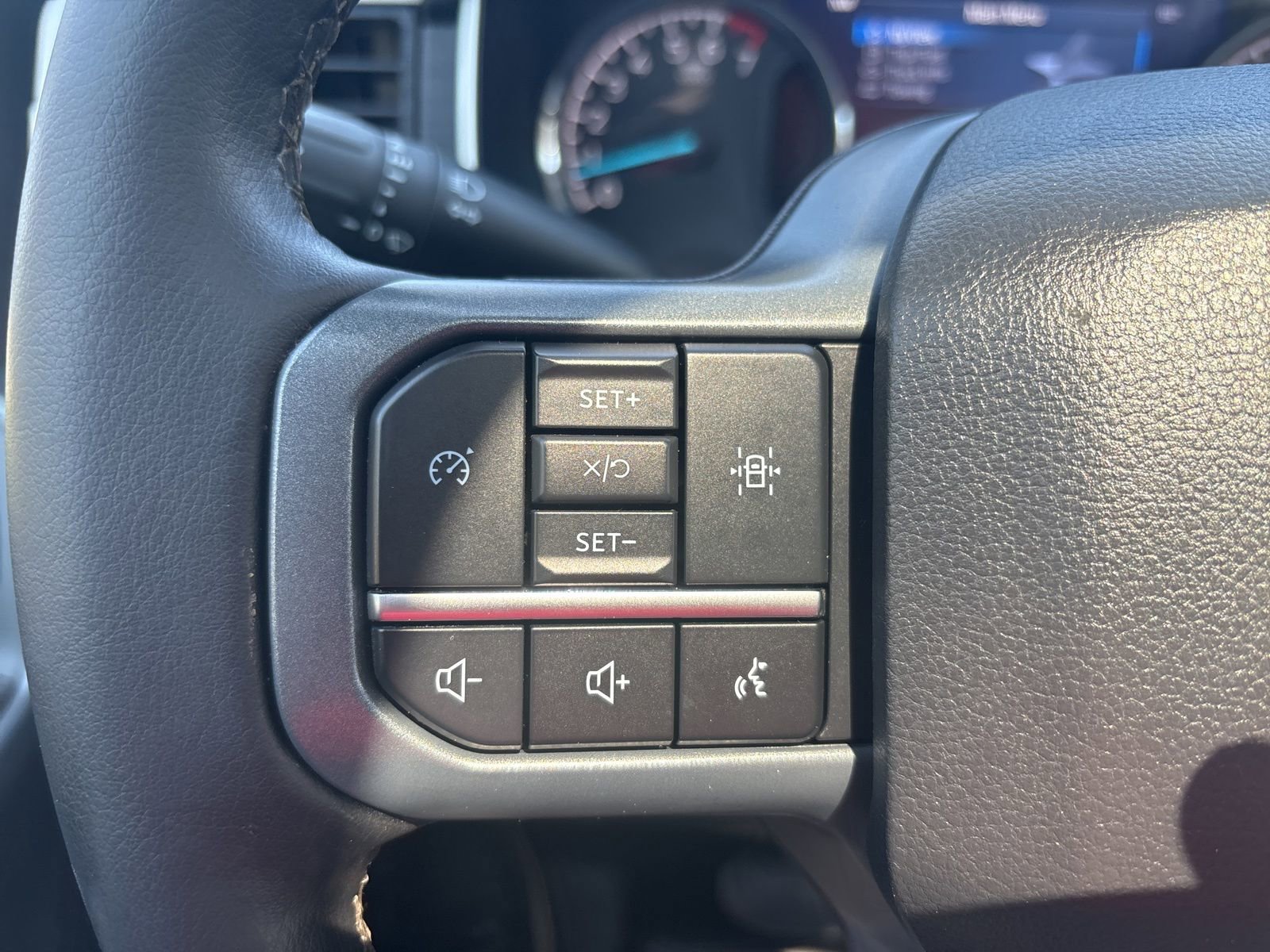 Used 2023 Ford F150 XLT w/ Equipment Group 302A High image 13