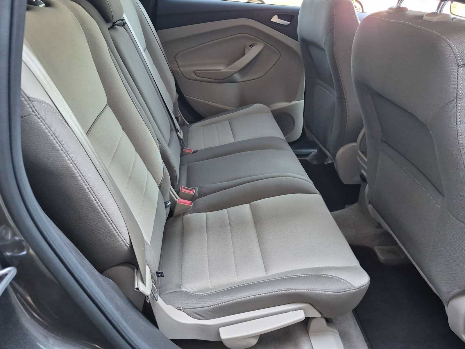 Used 2015 Ford Escape SE AWD/4WD image 20