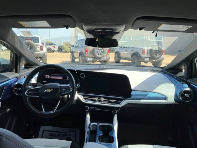 Used 2025 Chevrolet Equinox EV LT FWD image 22