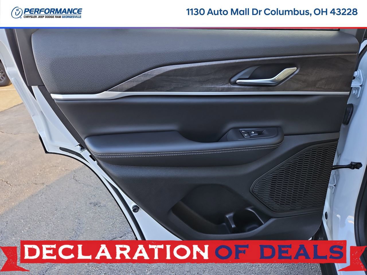 New 2026 Jeep Grand Cherokee Altitude image 14