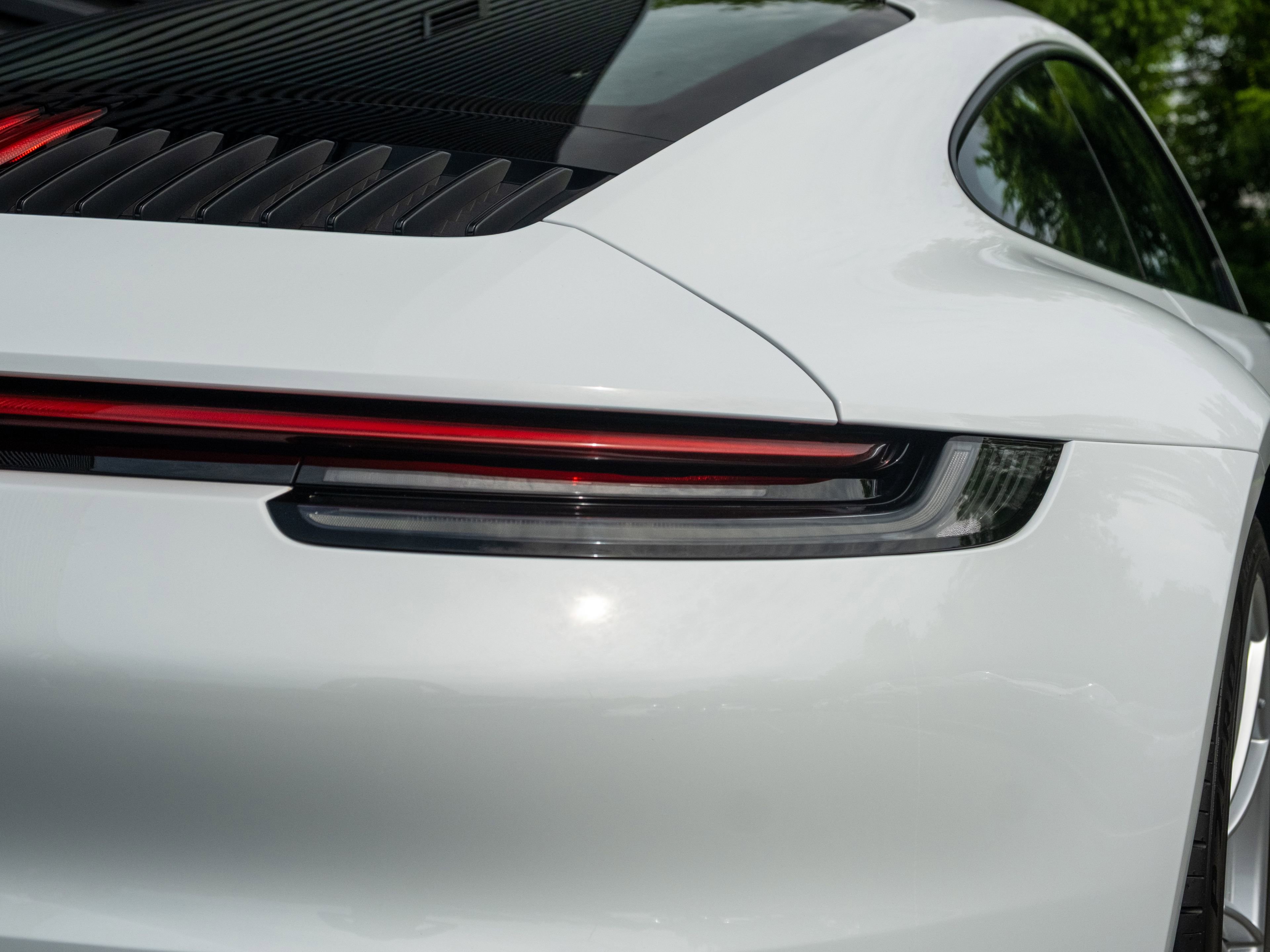 Certified 2022 Porsche 911 Carrera RWD image 18