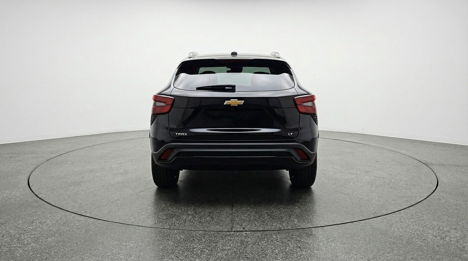 Used 2025 Chevrolet Trax LT FWD image 7