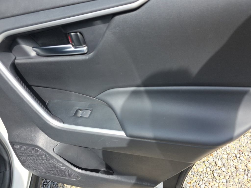 Certified 2024 Toyota RAV4 XLE image 17