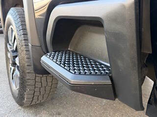Used 2022 GMC Sierra 3500 AT4 w/ AT4 Preferred Package AWD/4WD image 98