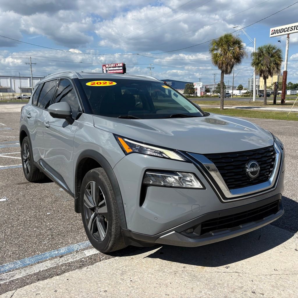 Used 2022 Nissan Rogue SL w/ SL Premium Package image 1