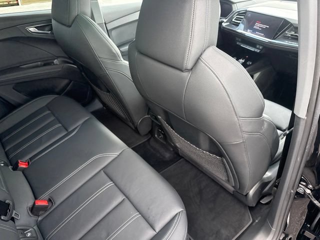 Used 2023 Audi Q4 e-tron Premium Plus w/ Premium Plus AWD/4WD image 17