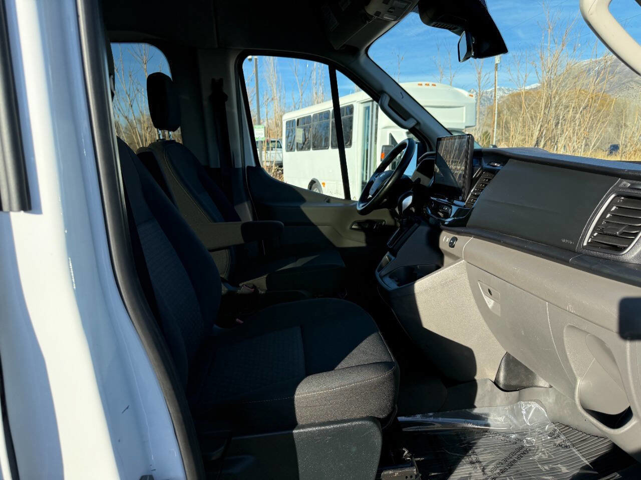 Used 2023 Ford Transit 350 XLT image 19