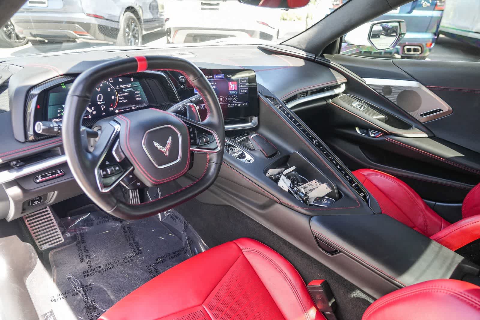 Used 2021 Chevrolet Corvette Stingray Premium Conv w/ Z51 Performance Package RWD image 12