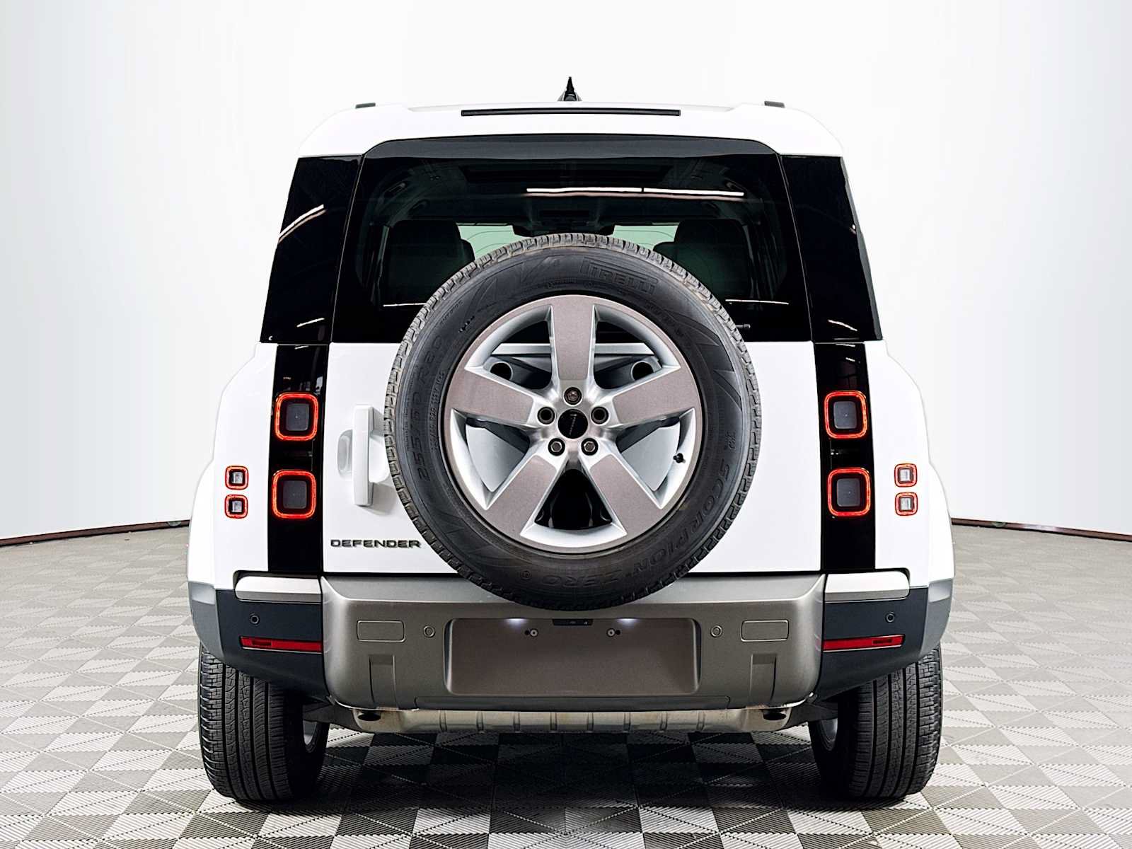 Used 2026 Land Rover Defender 110 S AWD/4WD image 6