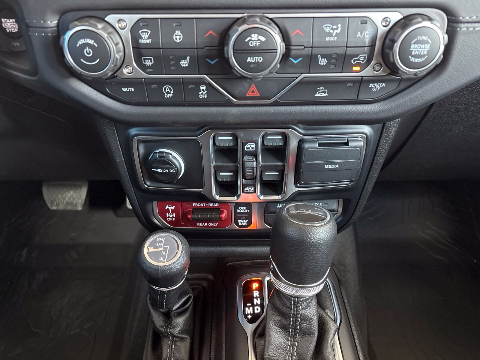 New 2026 Jeep Gladiator Sport AWD/4WD image 21