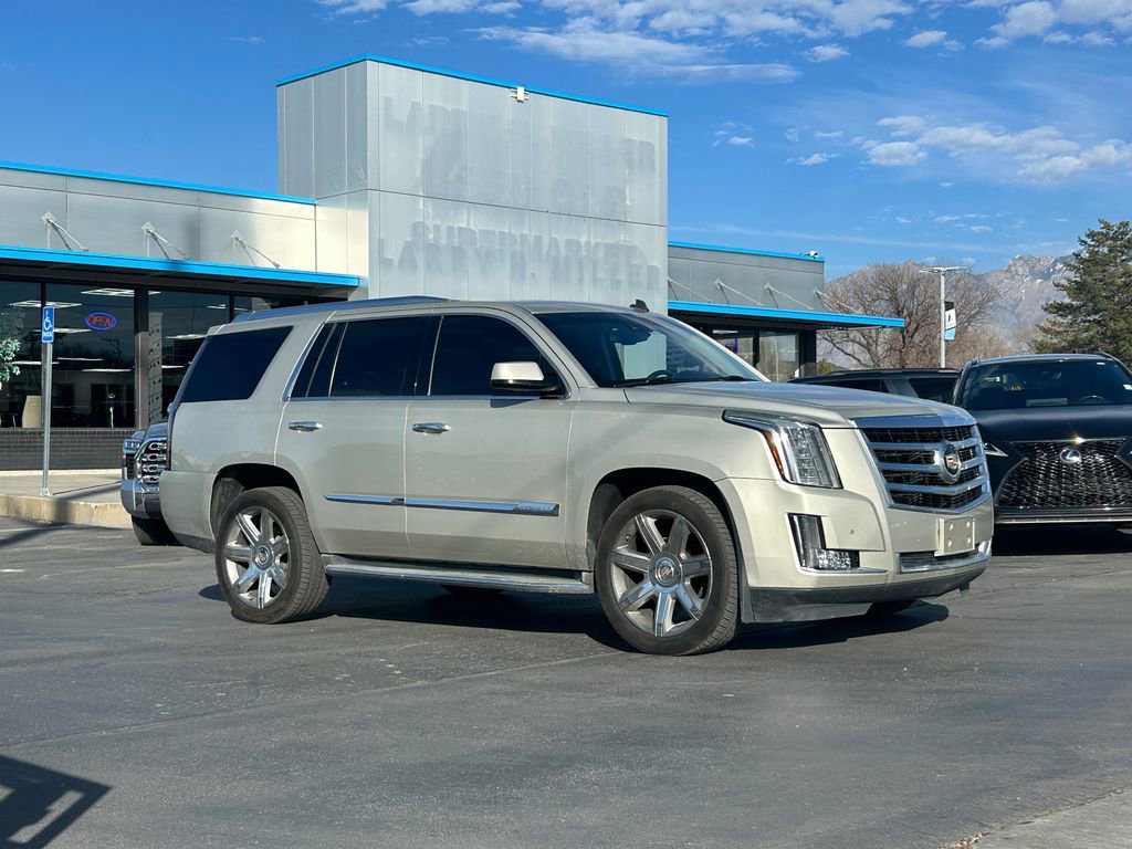Used 2015 Cadillac Escalade Luxury