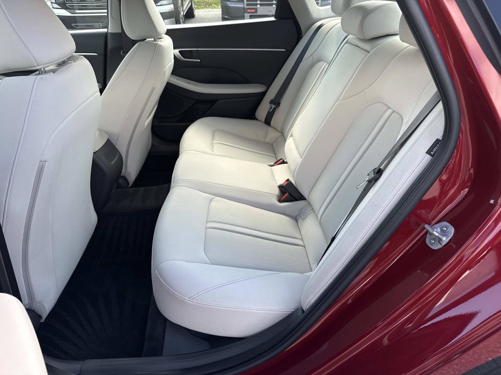 Certified 2024 Hyundai Sonata SEL AWD/4WD image 23