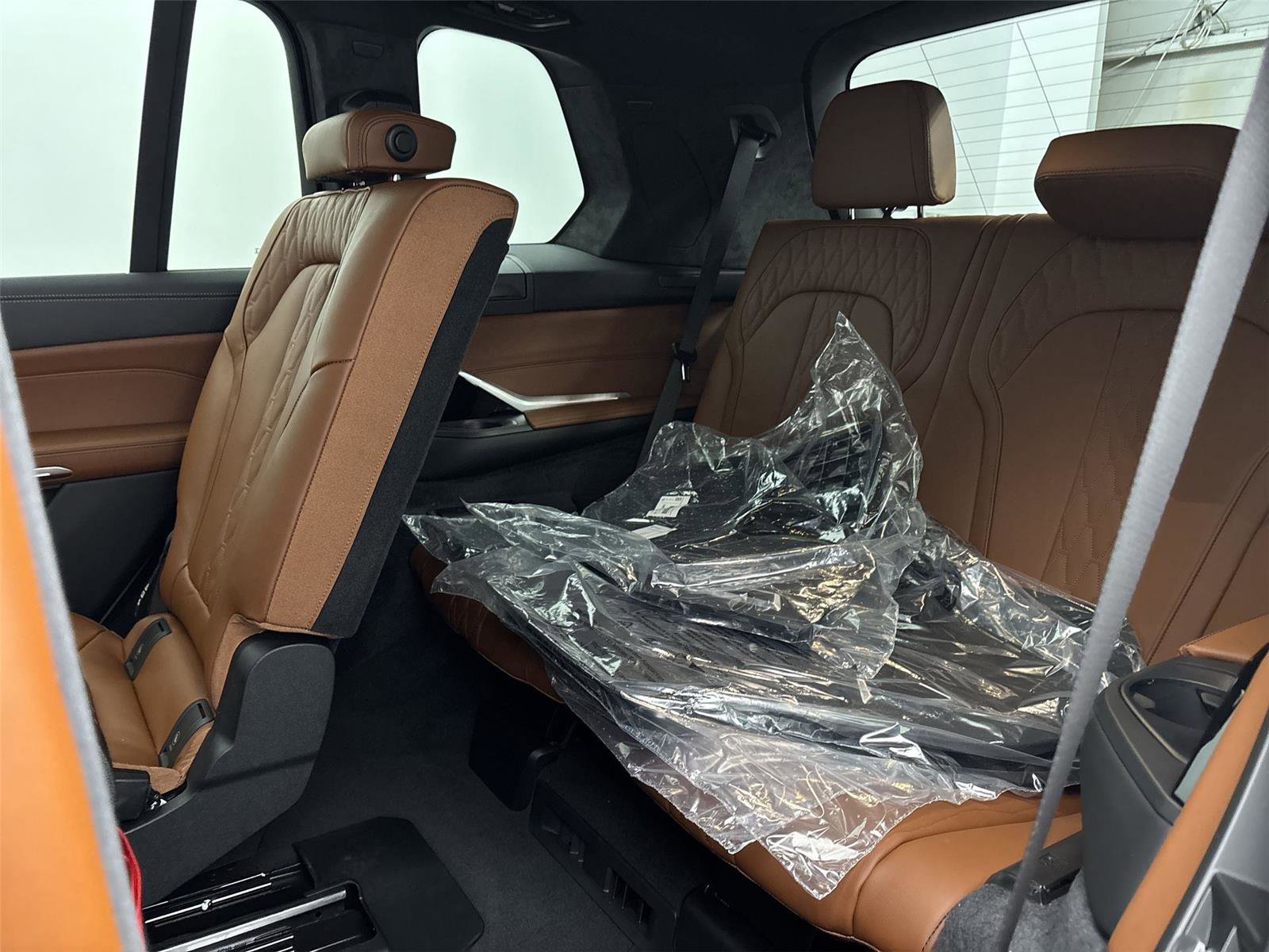 New 2026 BMW X7 M60i image 30