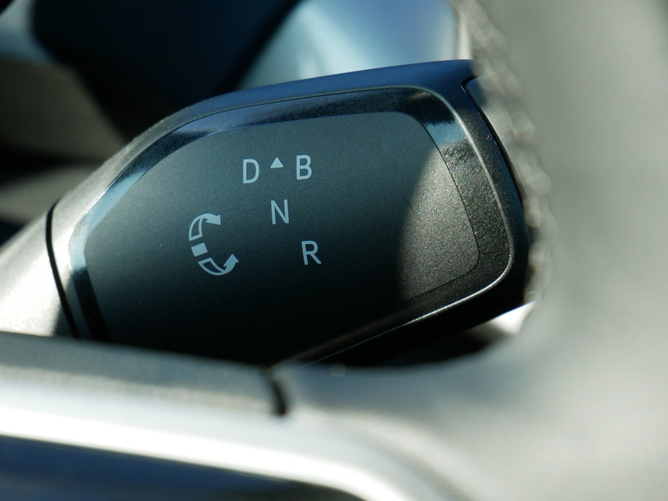 New 2025 Volkswagen ID.4 Pro S image 9