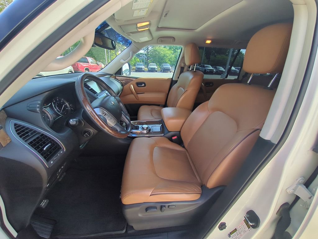 Used 2016 INFINITI QX80 4WD w/ Signature Edition Package image 16