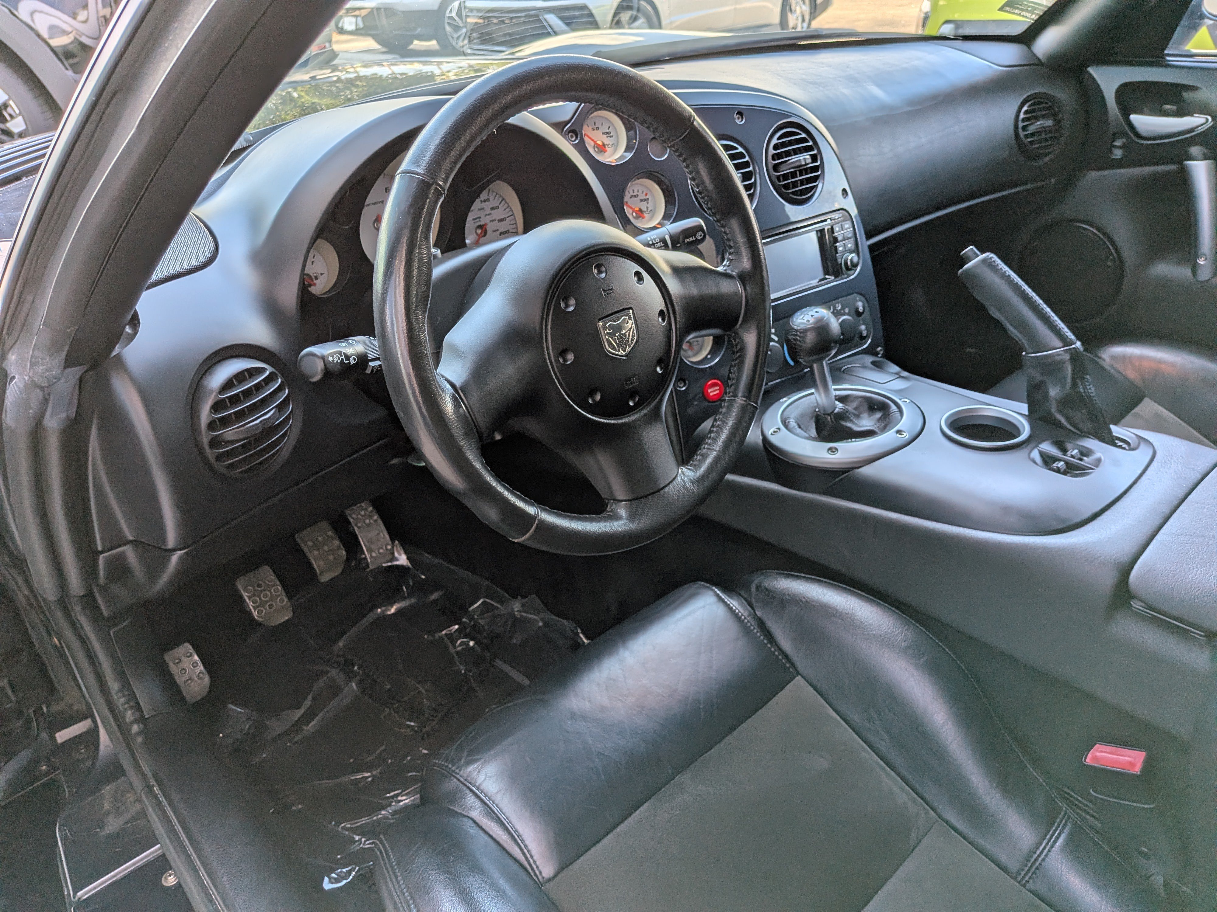 Used 2006 Dodge Viper SRT-10 RWD image 17
