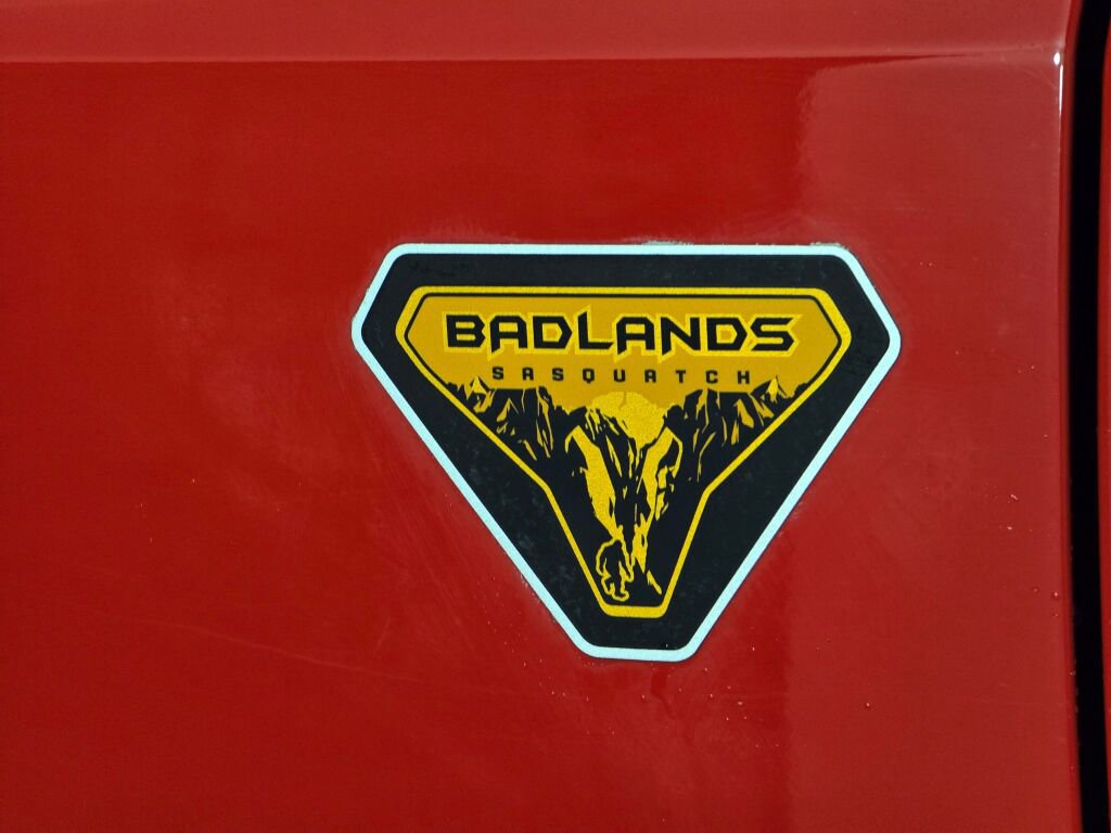 Used 2024 Ford Bronco Badlands w/ Sasquatch Package image 12