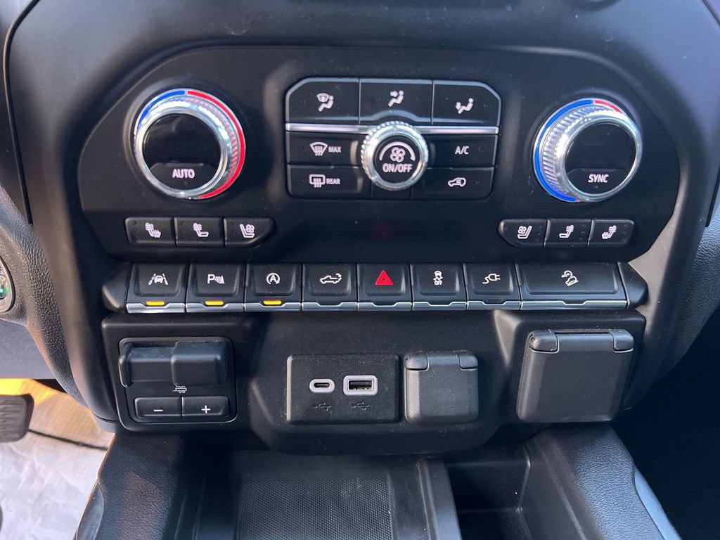 Used 2021 GMC Sierra 1500 AT4 w/ AT4 Value Package image 16