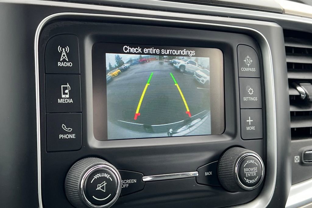 Used 2018 RAM 1500 Classic SLT image 14