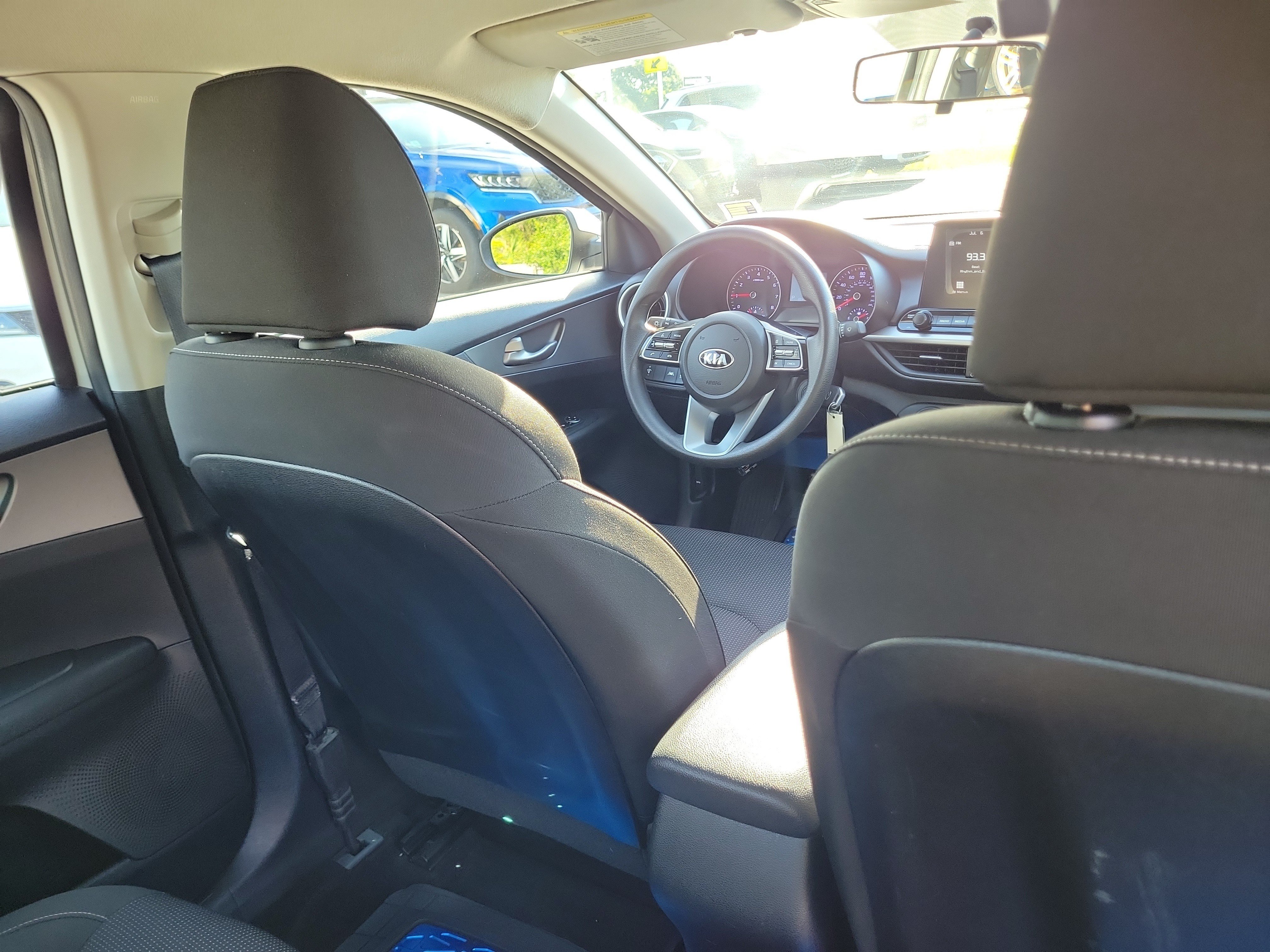 Used 2020 Kia Forte LXS FWD image 13