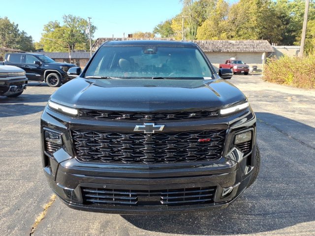 New 2027 Chevrolet Traverse RS w/ LPO, Floor Liner Package AWD/4WD image 14
