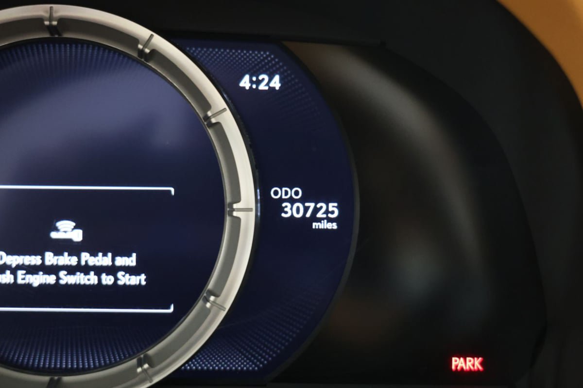 Used 2022 Lexus LC 500 Convertible w/ Touring Package RWD image 12