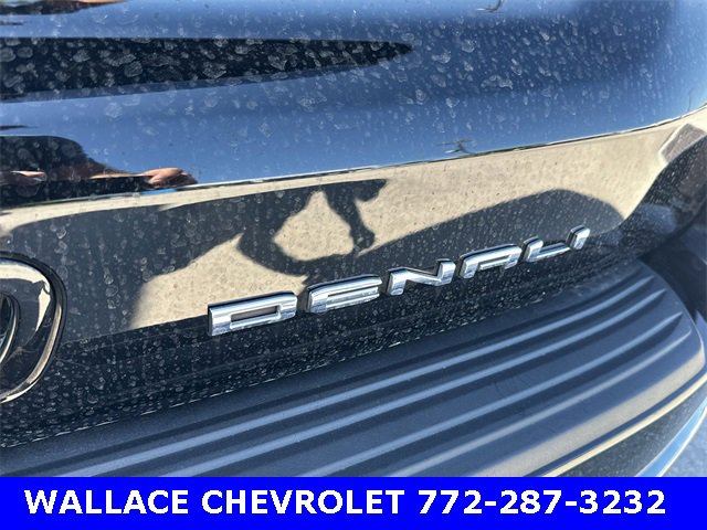 Certified 2023 GMC Yukon Denali Ultimate image 10