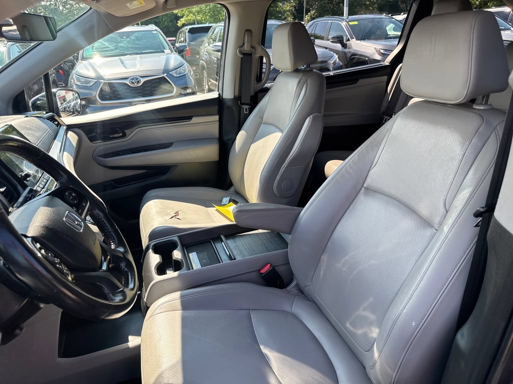 Used 2018 Honda Odyssey Elite image 17