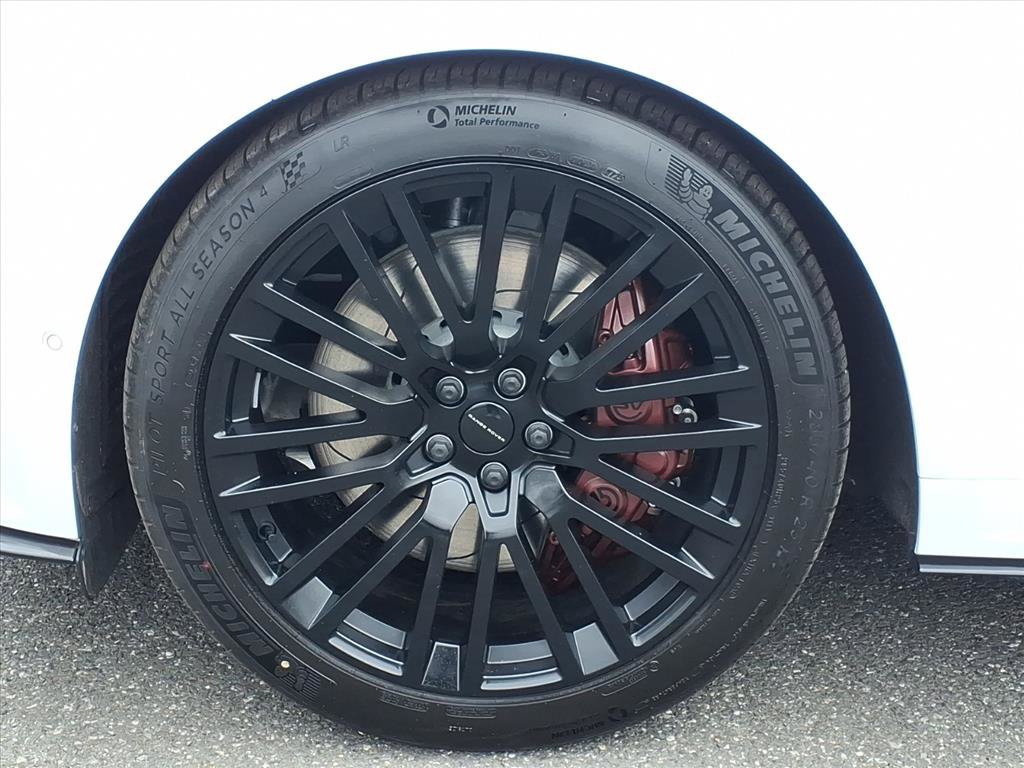 New 2026 Land Rover Range Rover Sport SV image 9