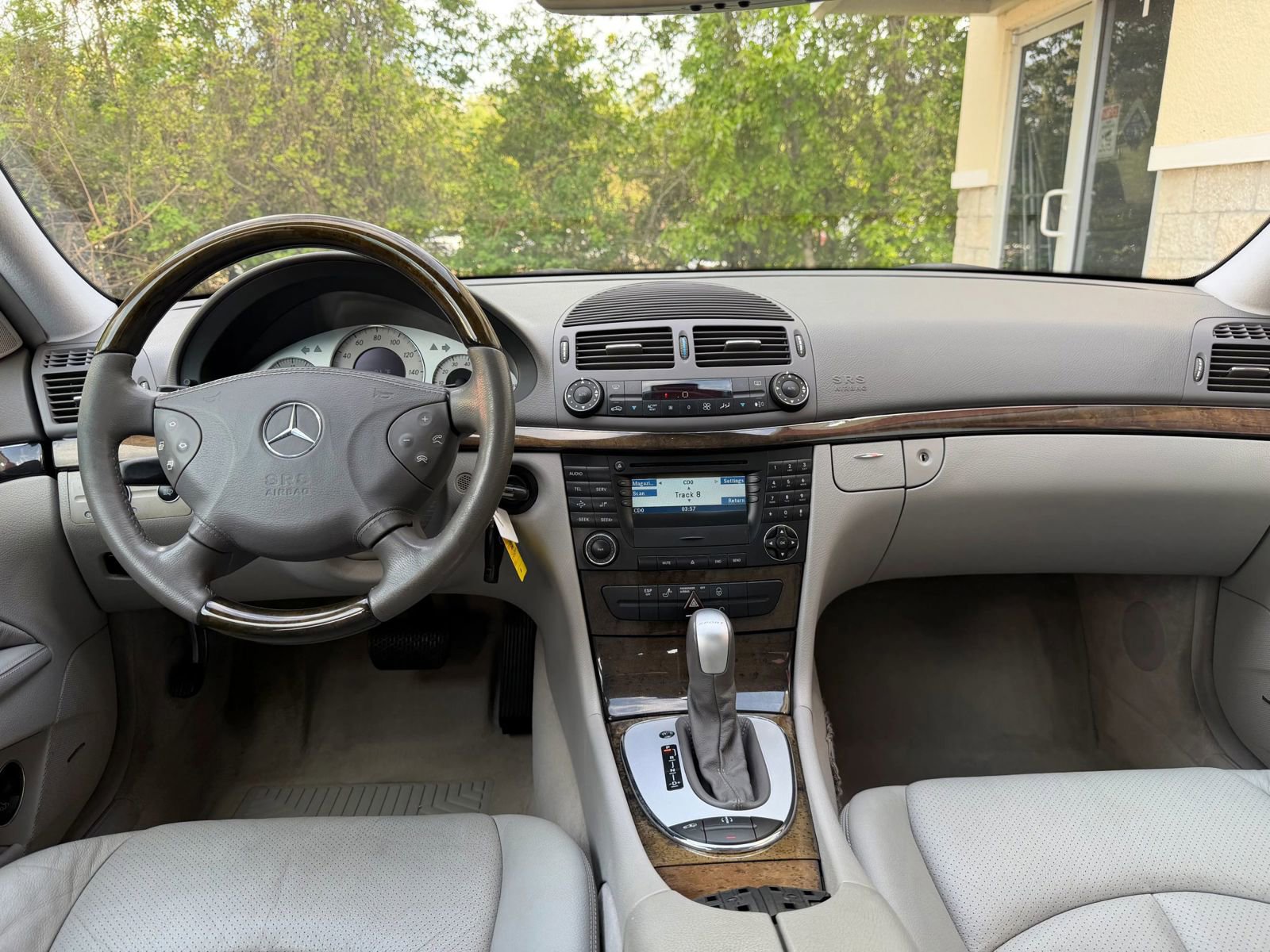 Used 2003 Mercedes-Benz E 500 Sedan image 66