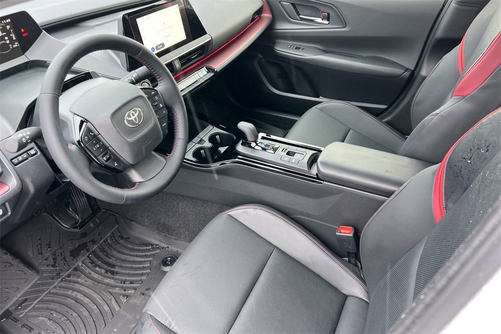 New 2026 Toyota Prius Plug-In Hybrid image 10