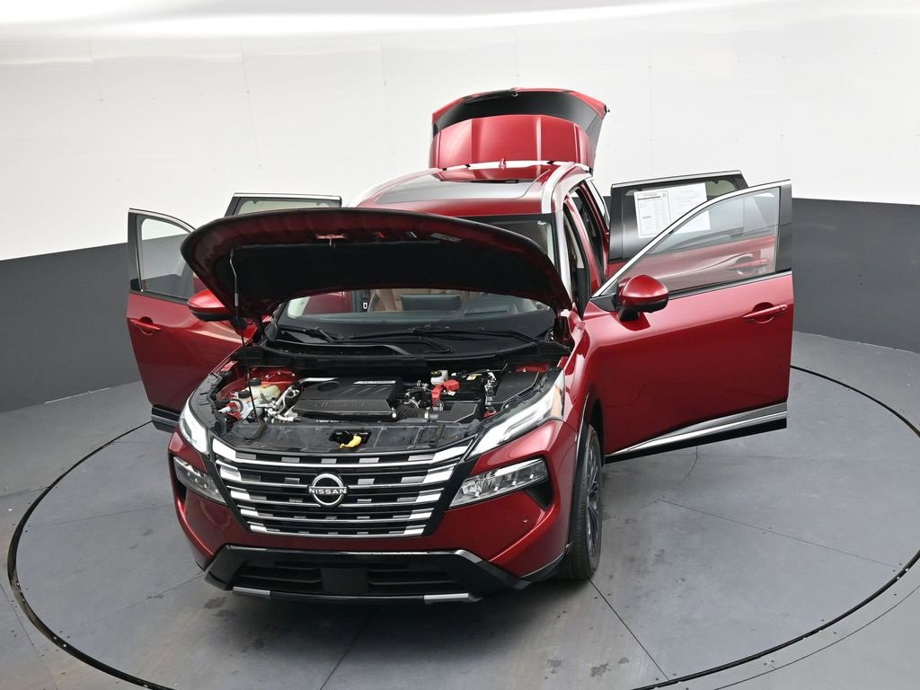 Used 2025 Nissan Rogue Platinum w/ Platinum Premium Package image 49