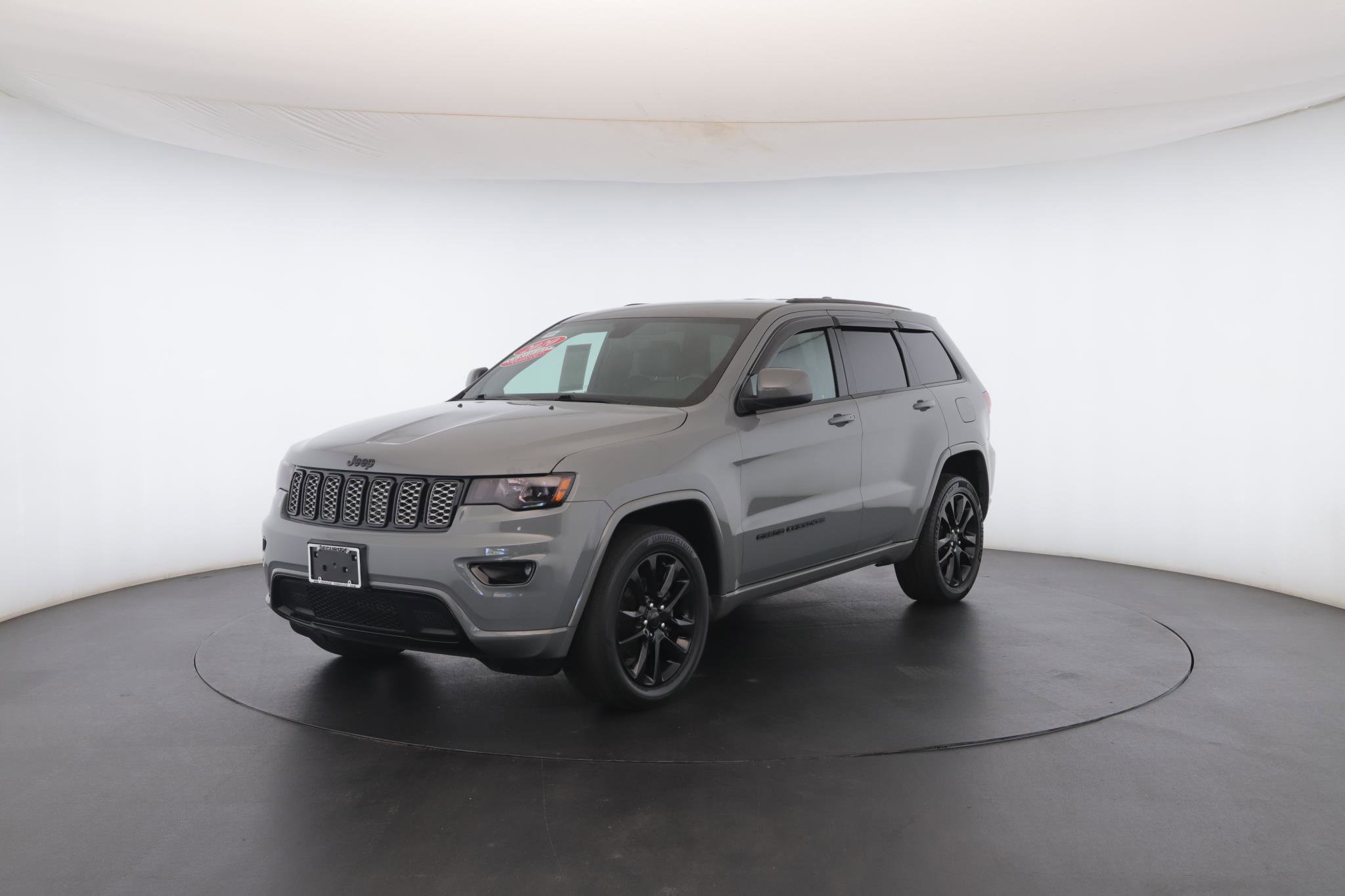 Used 2020 Jeep Grand Cherokee Altitude image 39