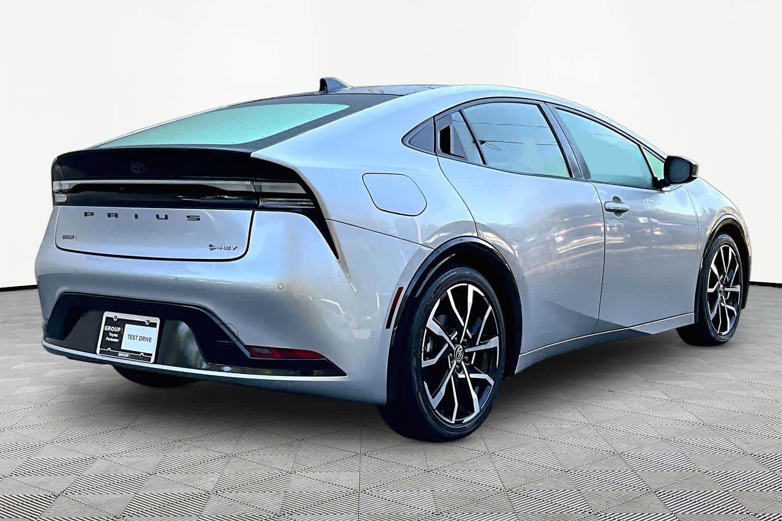 Certified 2026 Toyota Prius Plug-In Hybrid FWD image 13