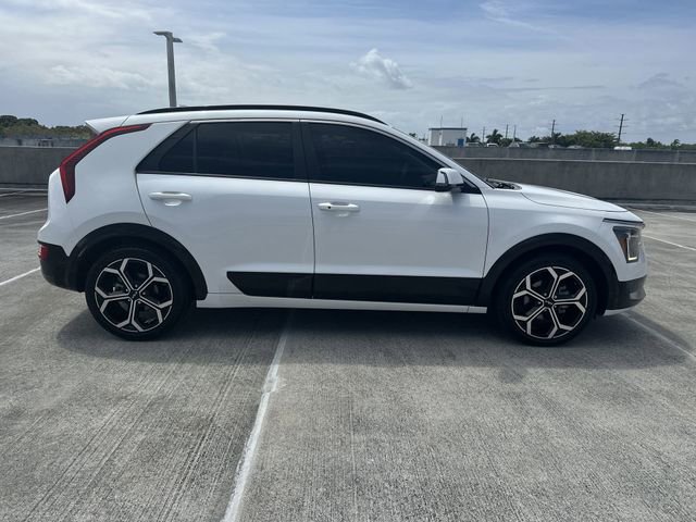Used 2023 Kia Niro EX Touring image 31