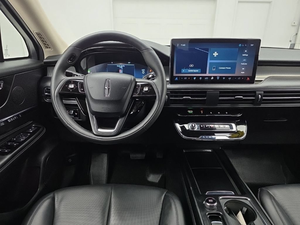 Used 2023 Lincoln Corsair AWD w/ Equipment Group 101A image 16