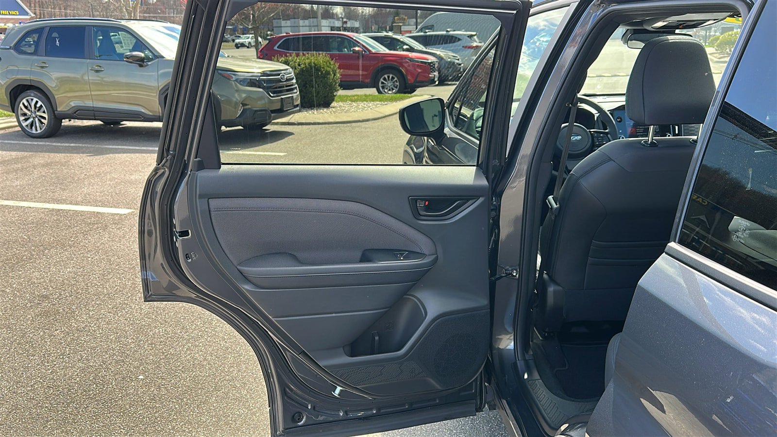 Certified 2025 Subaru Forester Premium AWD/4WD image 22