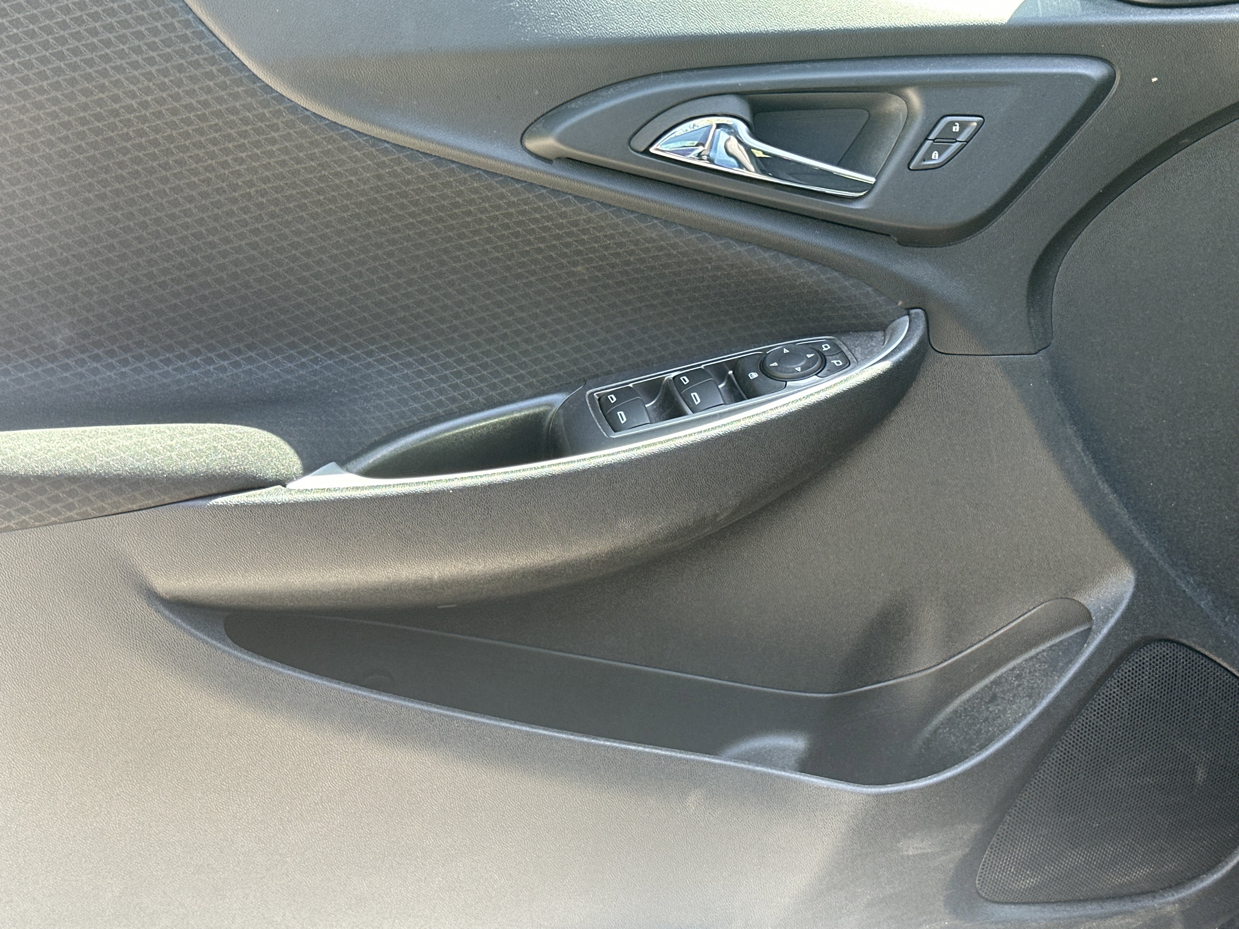 Used 2024 Chevrolet Malibu RS w/ LPO, Floor Liner Package FWD image 10