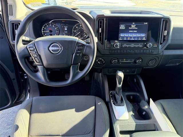 Used 2025 Nissan Frontier S w/ S Utility Package image 16